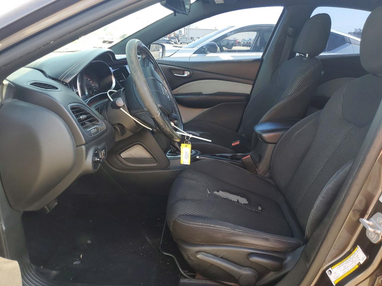 2015 Dodge Dart Sxt - zdjęcie 7