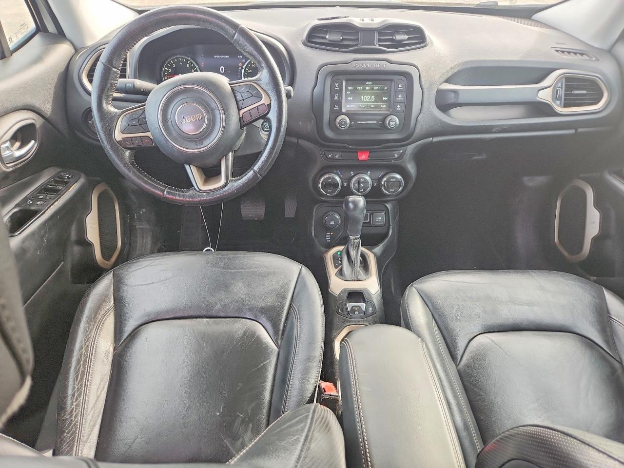 2015 Jeep Renegade Limited - zdjęcie 8