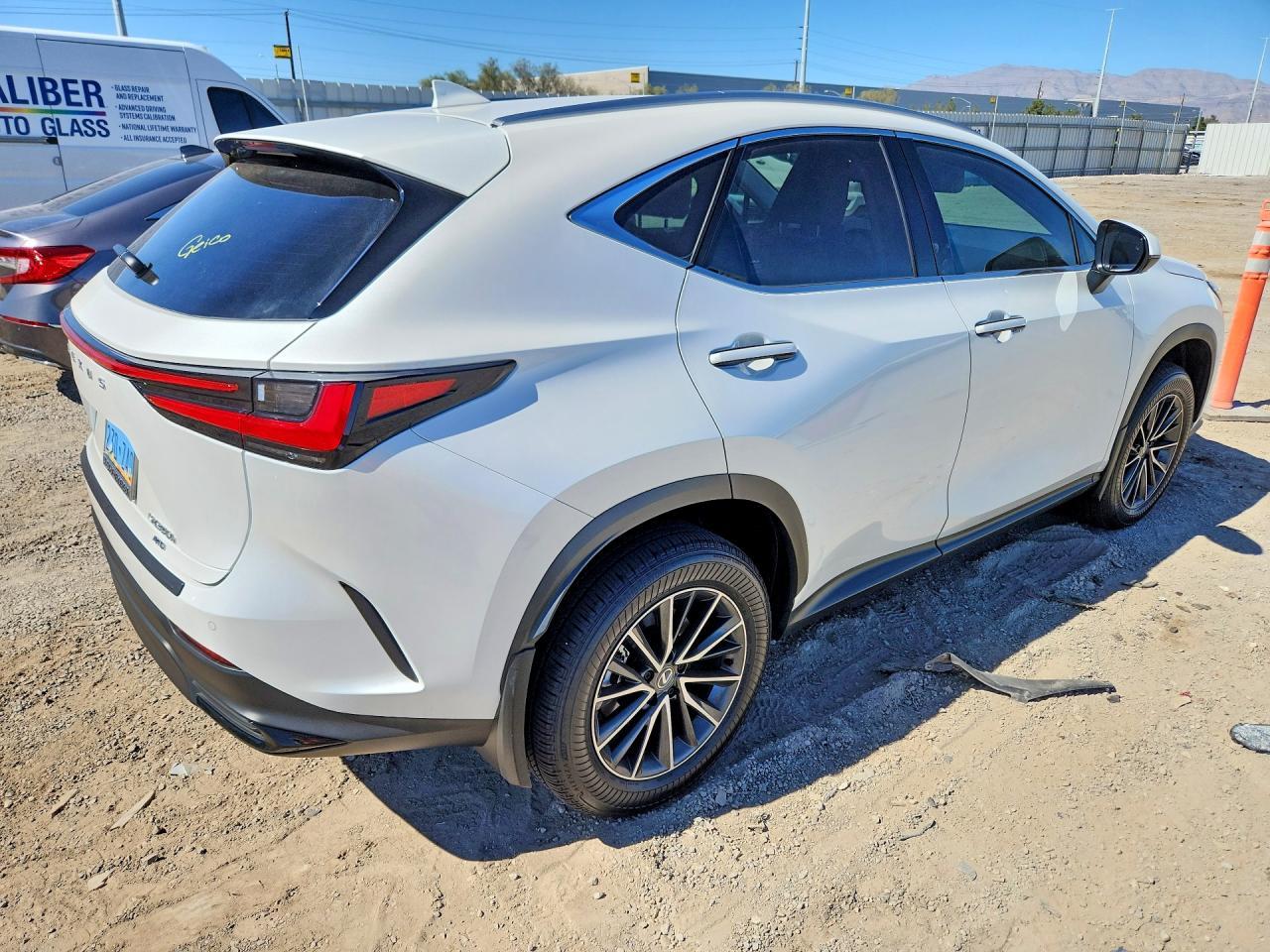 2024 Lexus Nx 350H Premium - zdjęcie 3