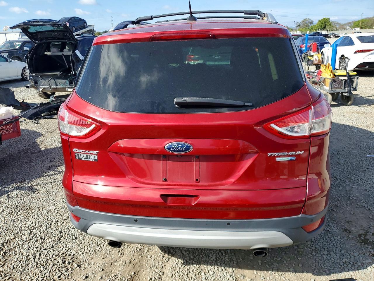 2013 Ford Escape Titanium - zdjęcie 6