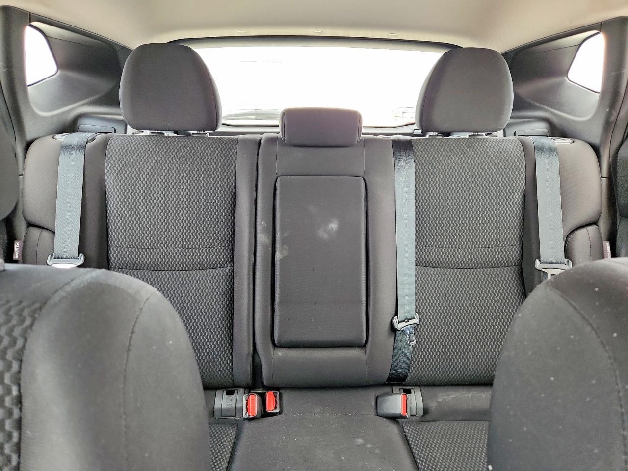 2021 Nissan Rogue Sport S - zdjęcie 10