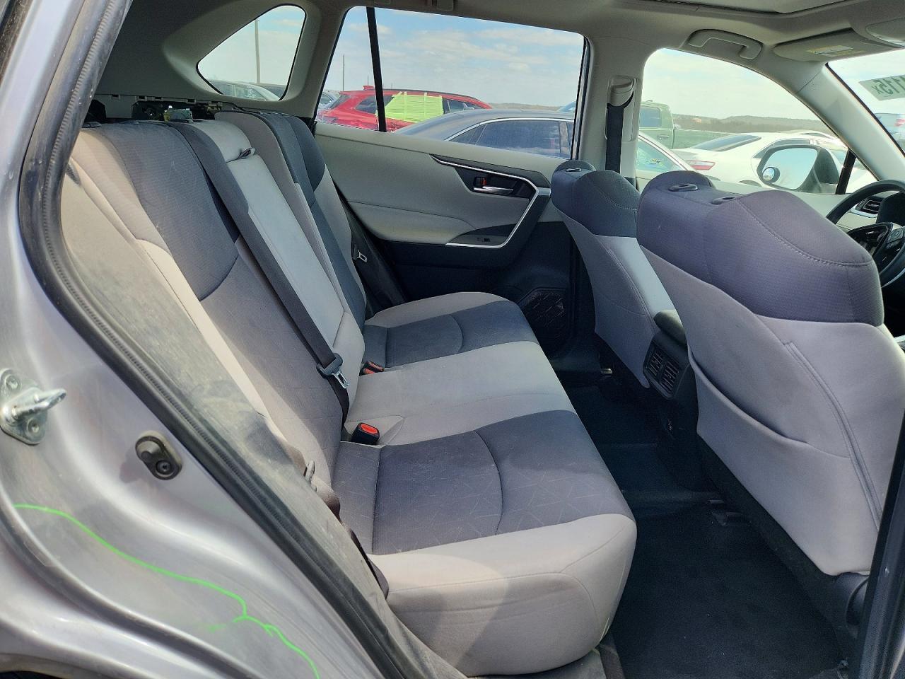 2019 Toyota Rav4 Xle - zdjęcie 11