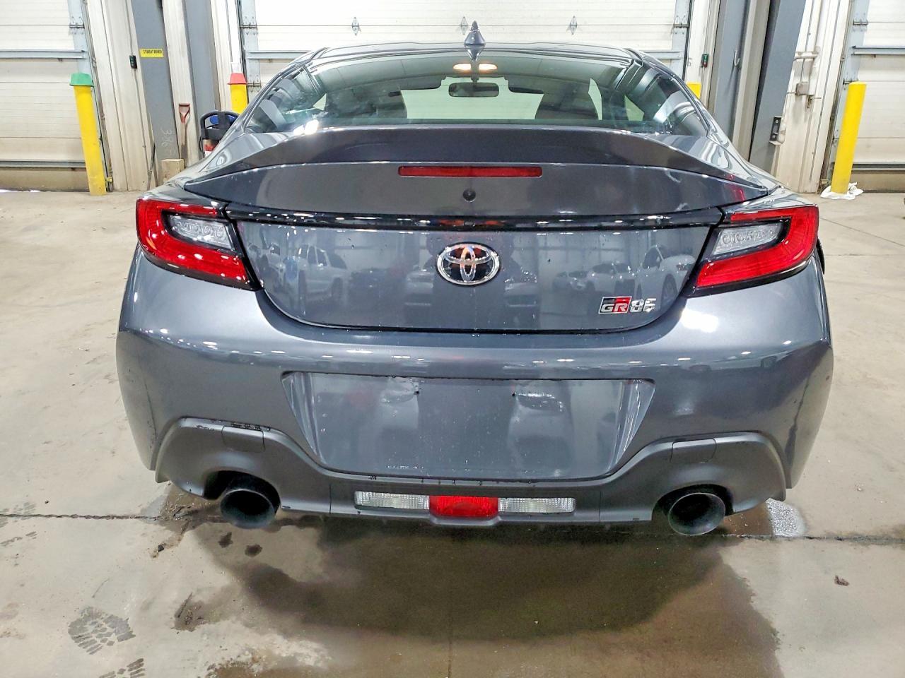 2025 Toyota Gr86 Premium - zdjęcie 6