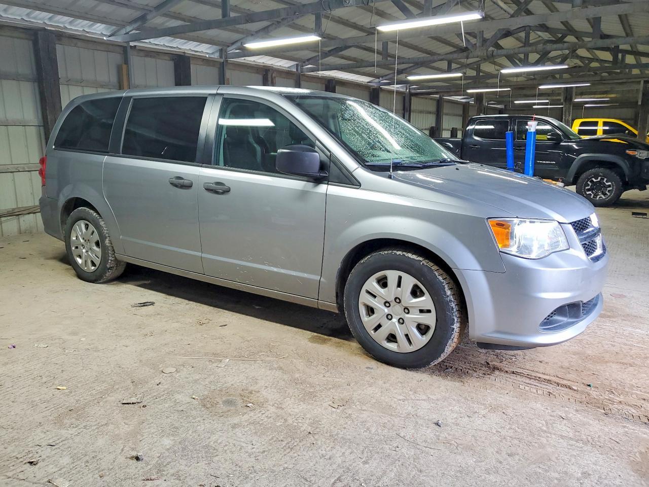 2019 Dodge Grand Caravan Se - zdjęcie 4