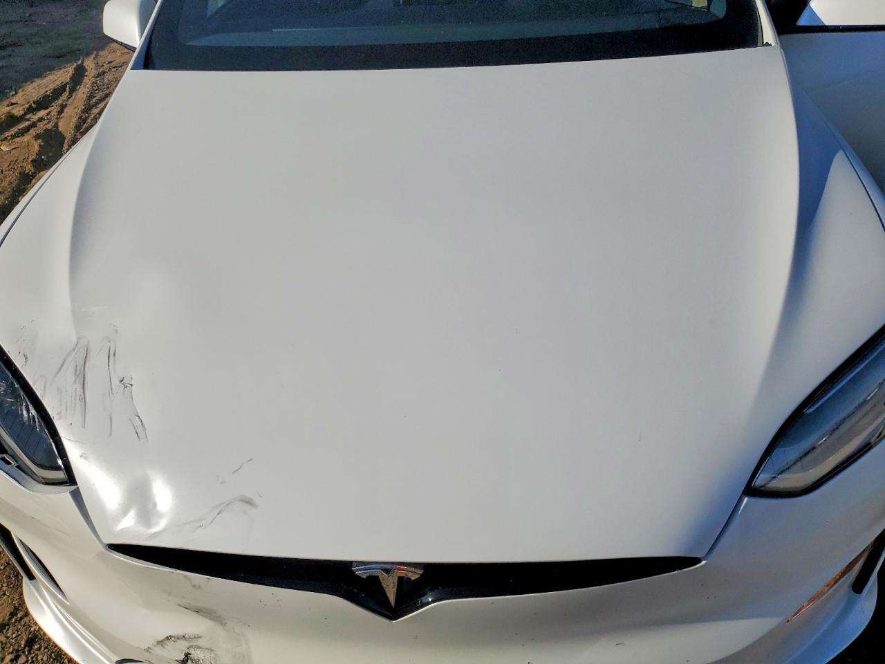 2024 Tesla Model X - zdjęcie 12