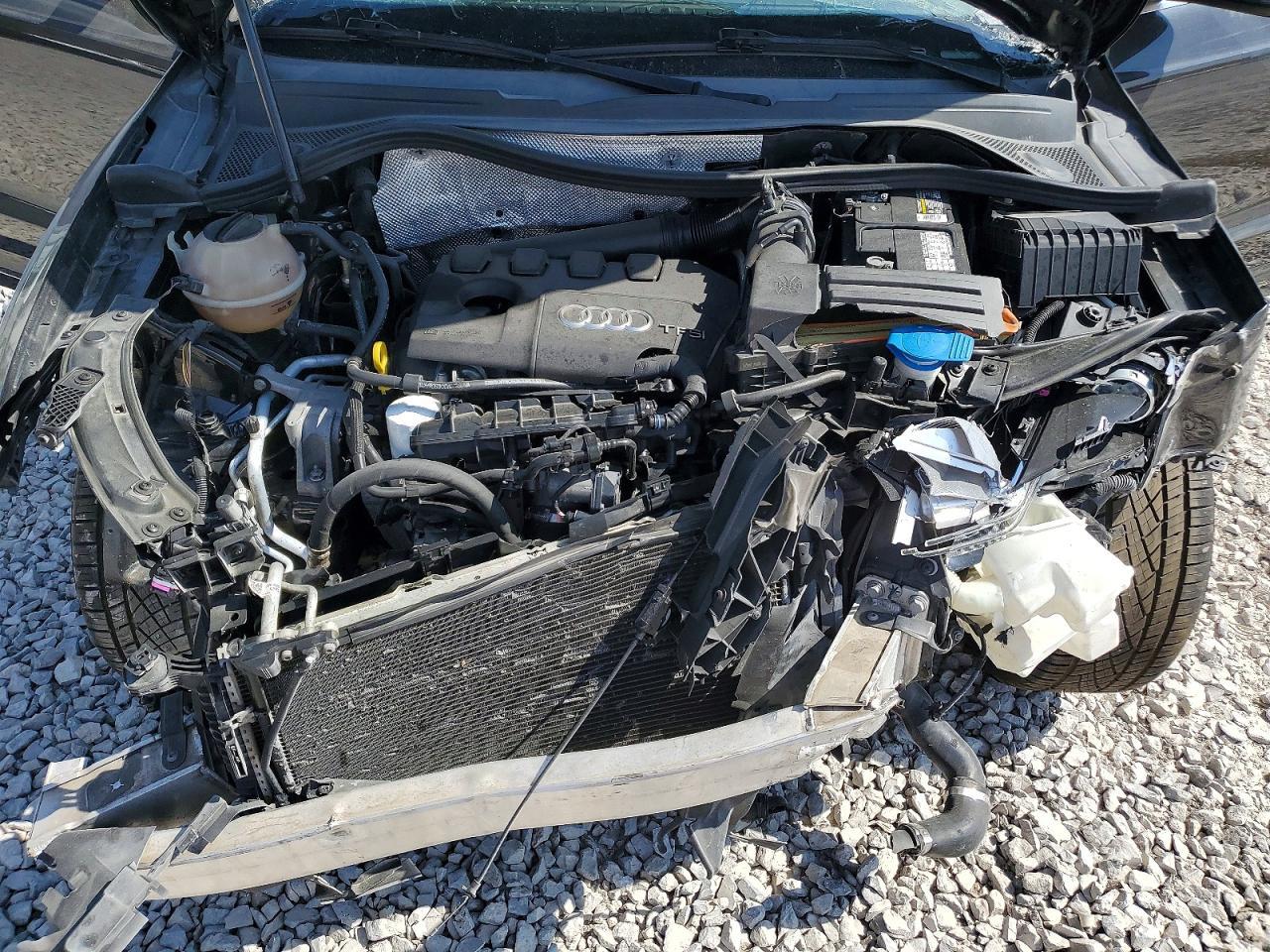 2016 Audi Q3 Premium Plus - zdjęcie 12