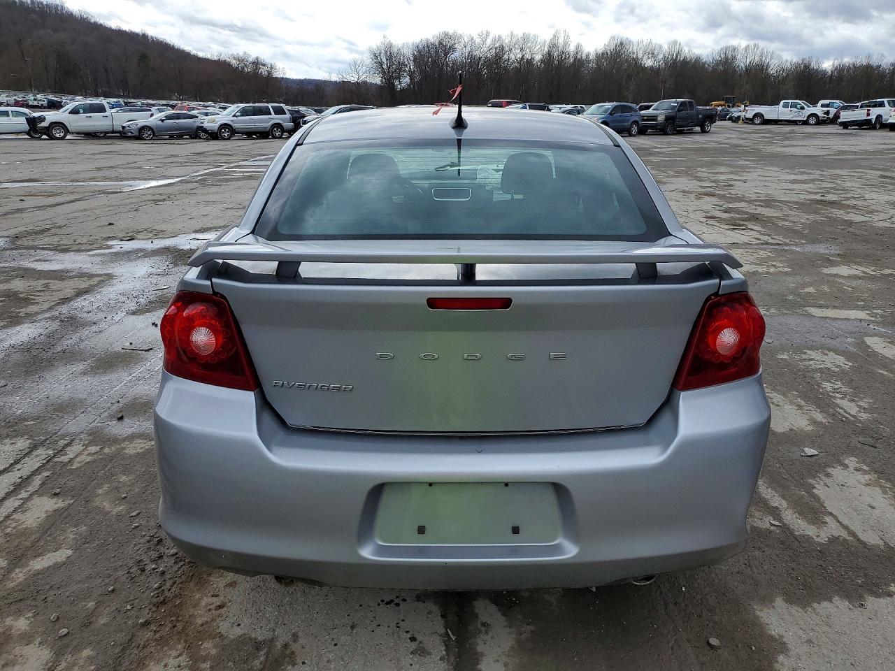 2014 Dodge Avenger Se - zdjęcie 6