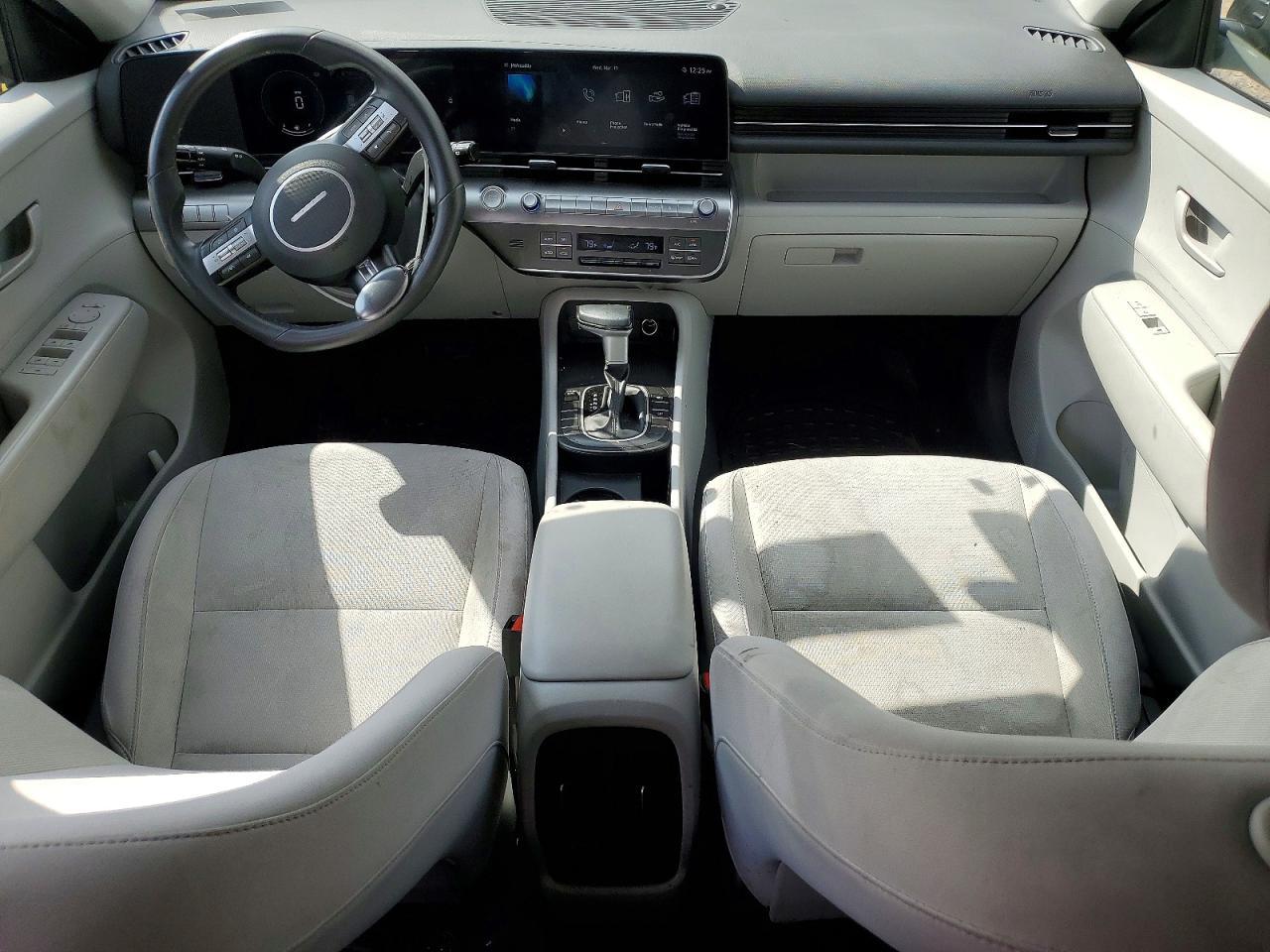 2024 Hyundai Kona Sel - zdjęcie 8