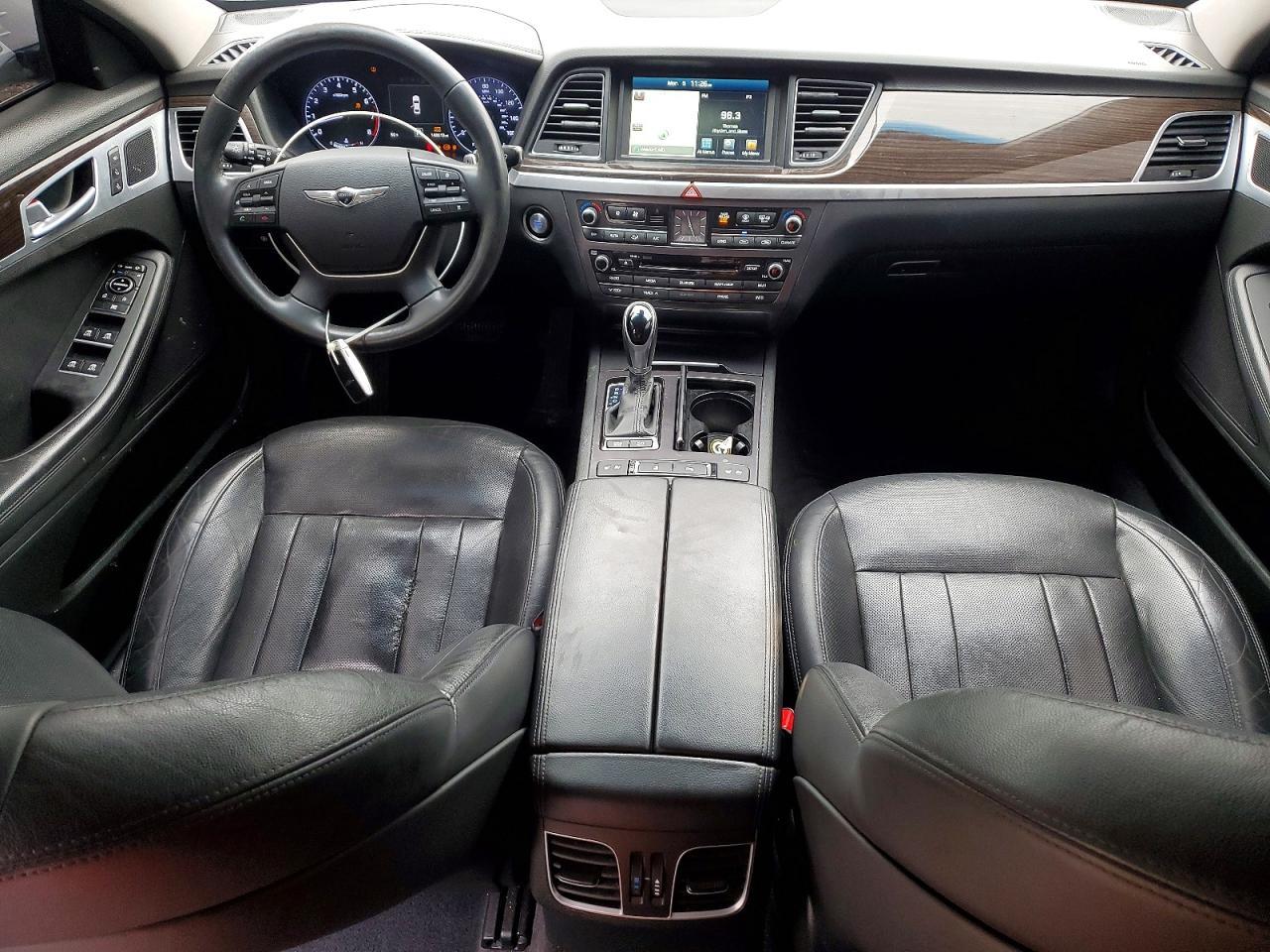 2017 Genesis G80 3.8 - zdjęcie 8