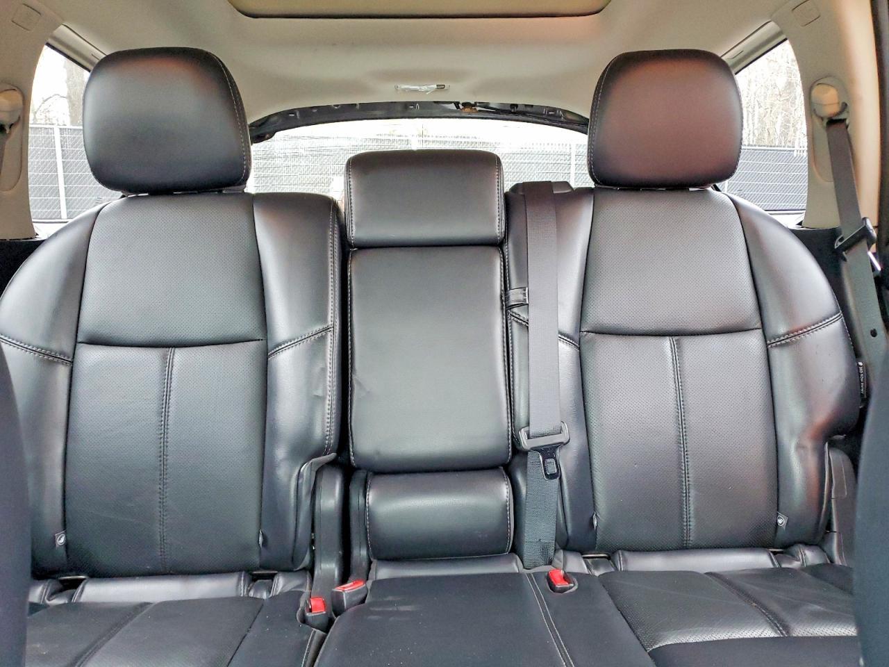 2019 Nissan Pathfinder Platinum - zdjęcie 10