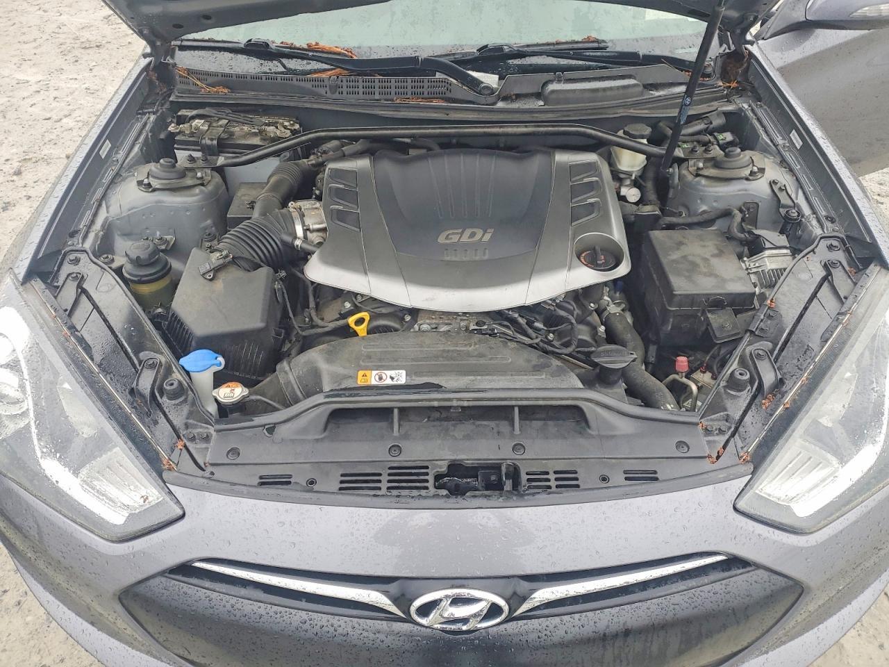 2015 Hyundai Genesis Coupe 3.8 Ultimate - zdjęcie 11