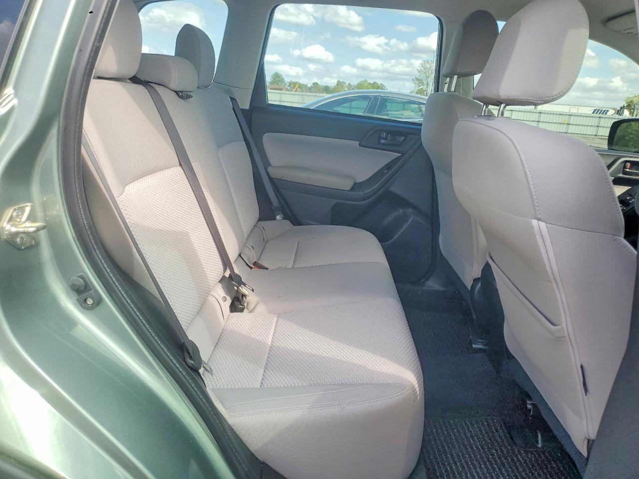 2017 Subaru Forester 2.5I - zdjęcie 11