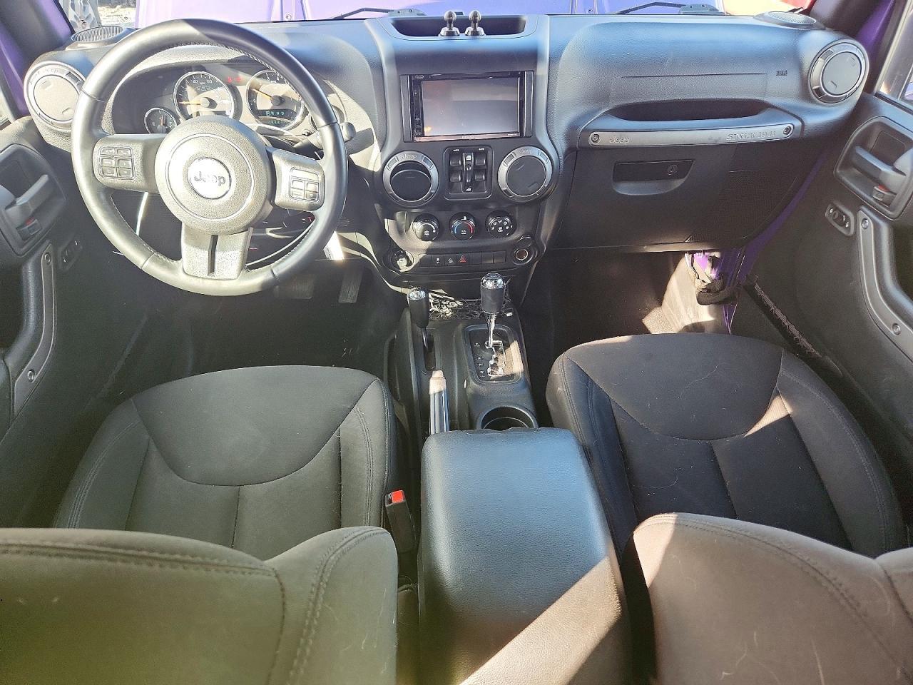 2017 Jeep Wrangler Unlimited Sport - zdjęcie 8