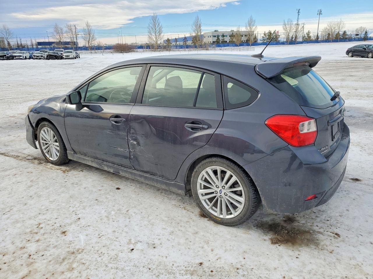 2015 Subaru Impreza Premium Plus - zdjęcie 2