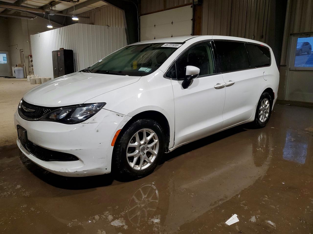 2021 Chrysler Voyager Lx - zdjęcie główne