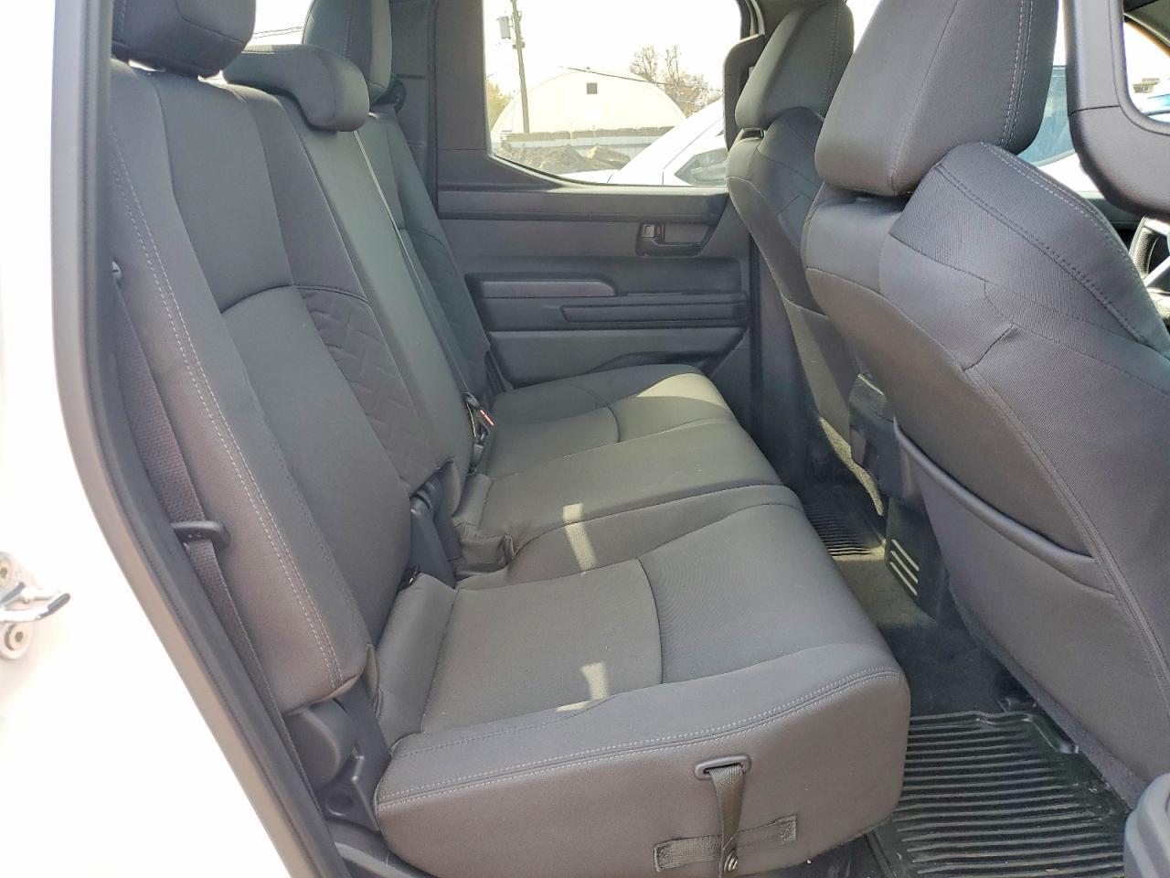 2025 Toyota Tacoma Sr5 - zdjęcie 11