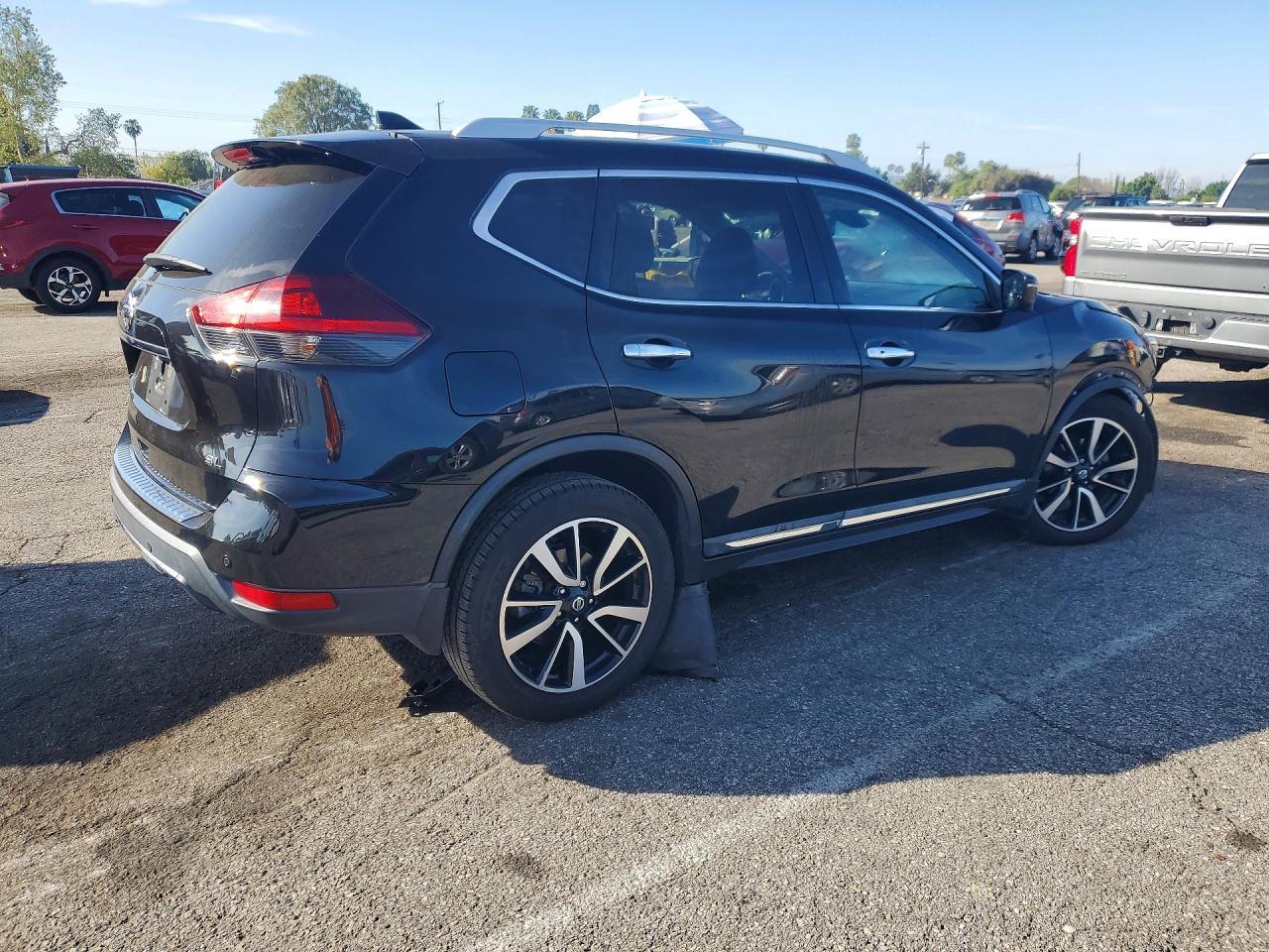 2020 Nissan Rogue Sl - zdjęcie 3