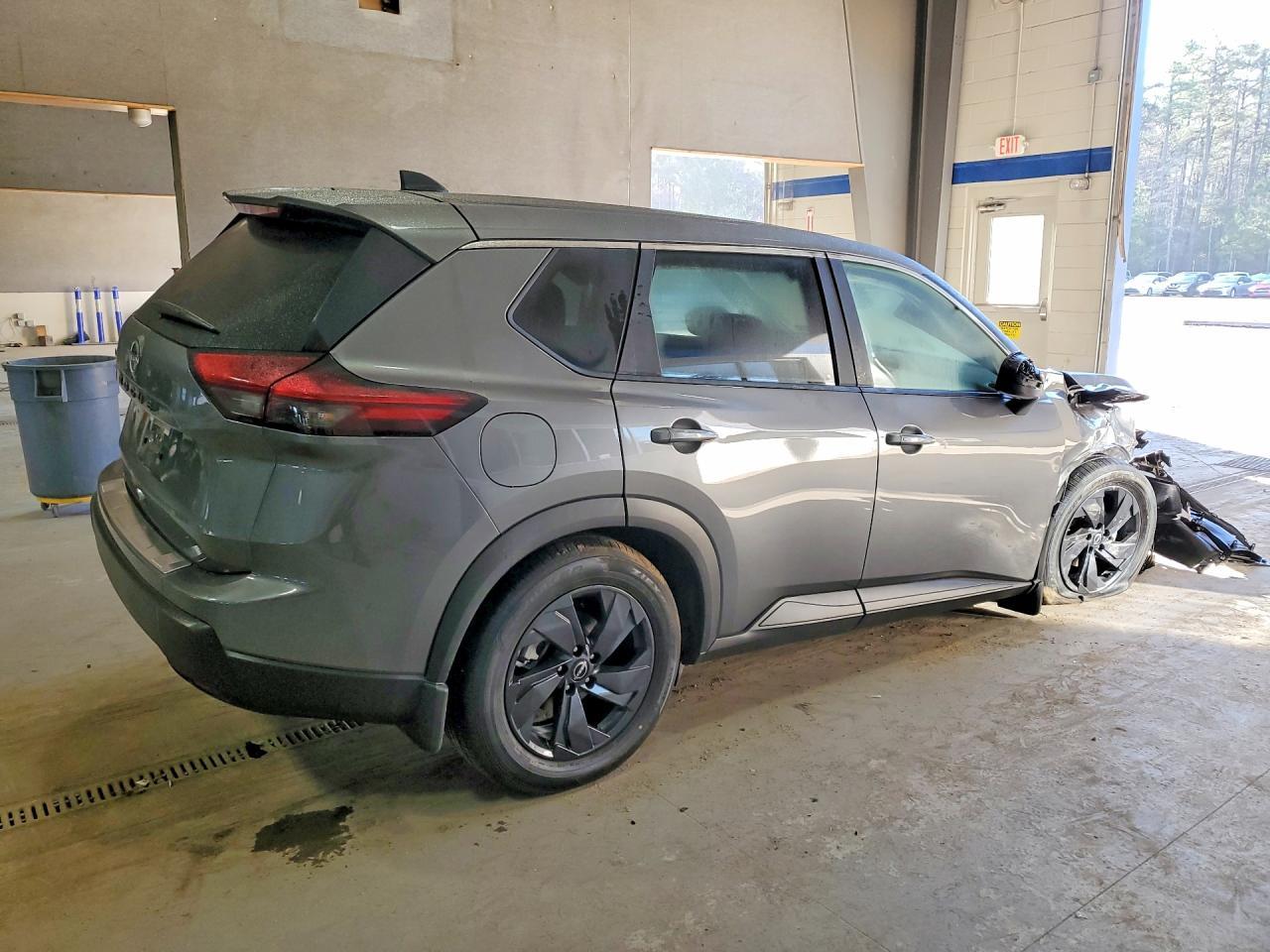 2026 Nissan Rogue Sv - zdjęcie 3