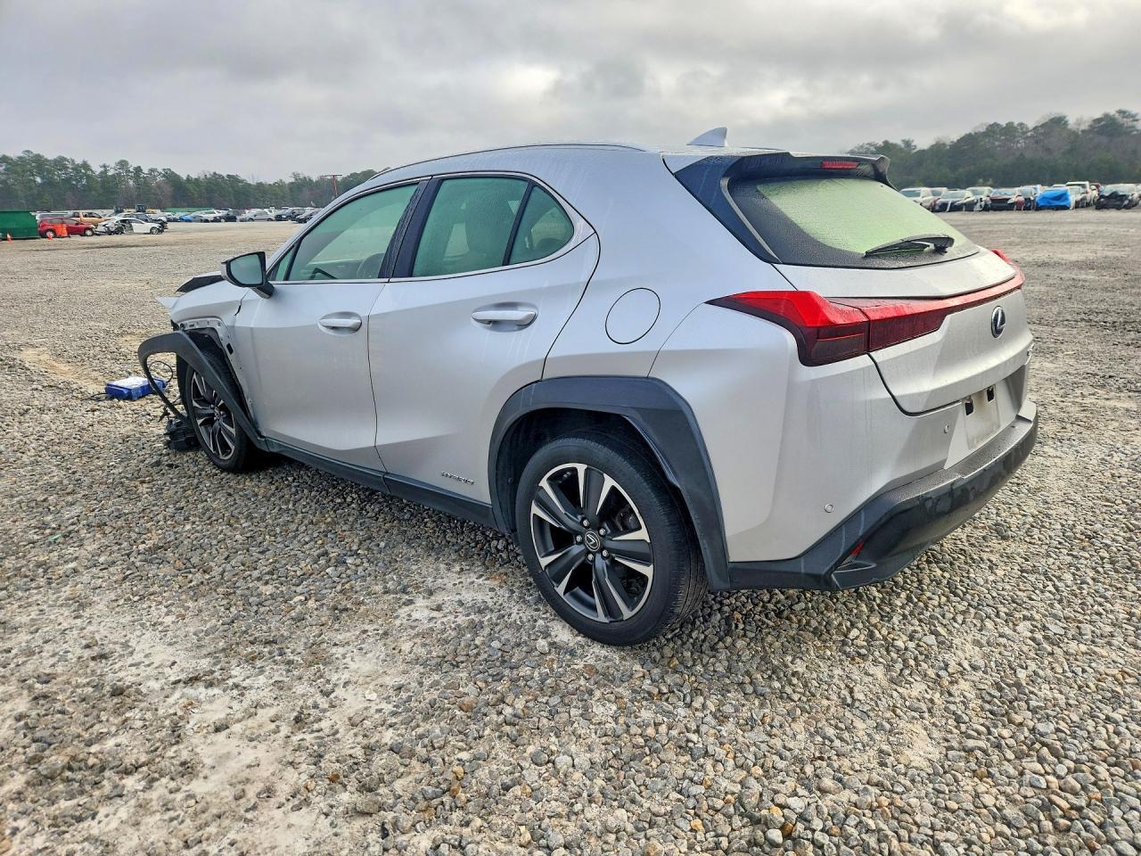 2019 Lexus Ux 250H Base - zdjęcie 2