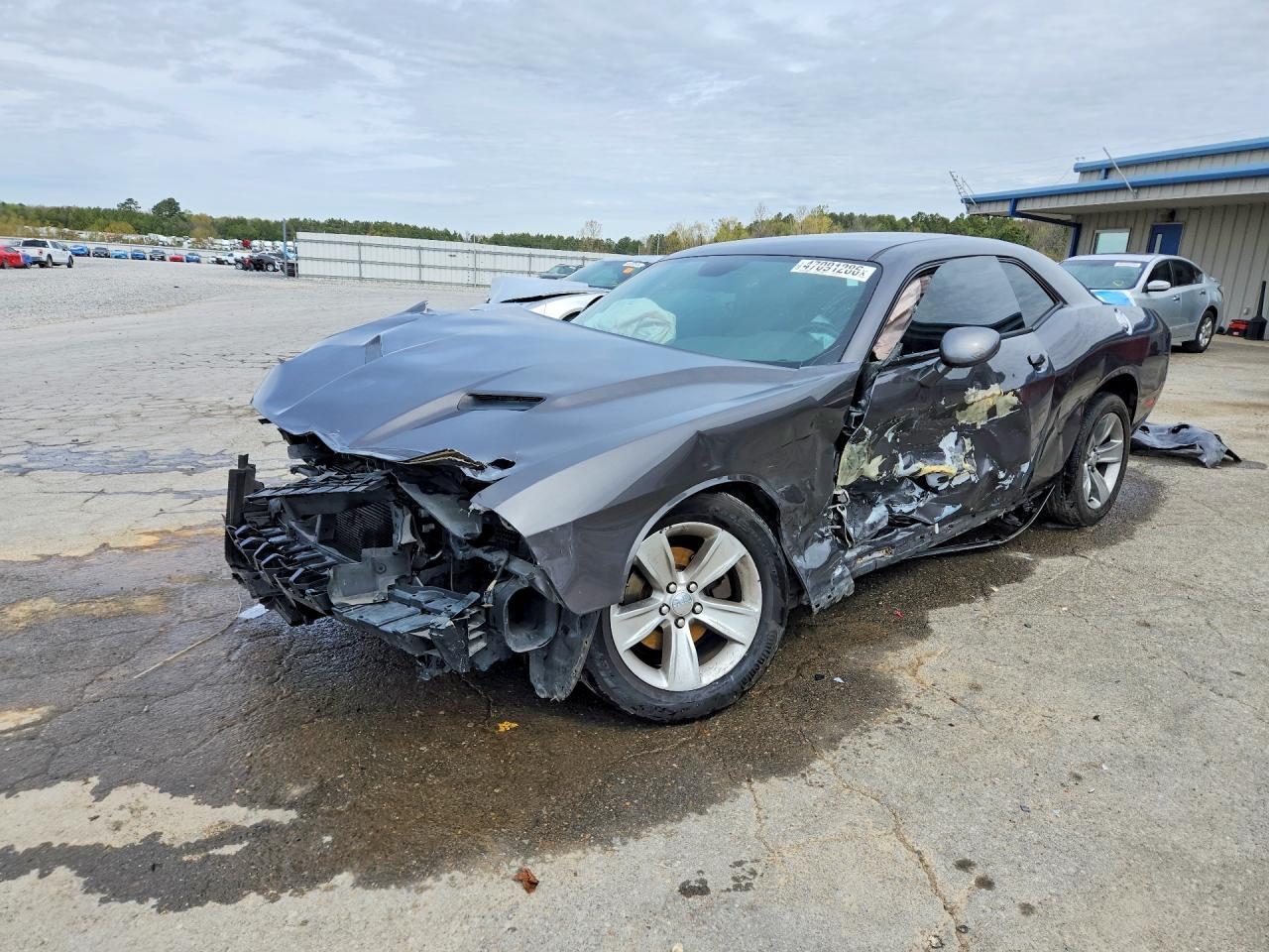 2017 Dodge Challenger Sxt - zdjęcie główne