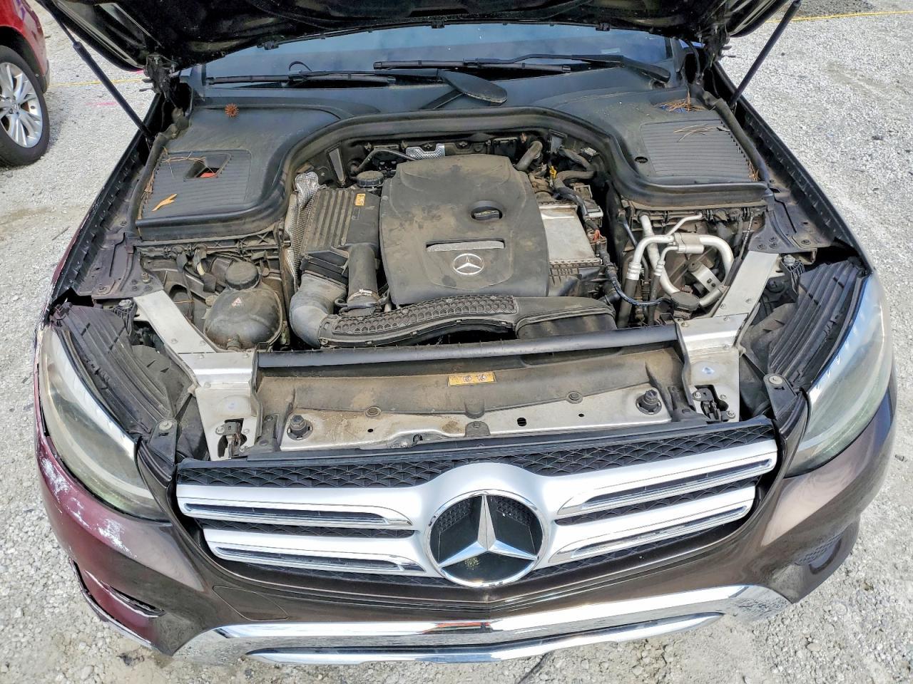 2017 Mercedes-Benz Glc 300 - zdjęcie 12