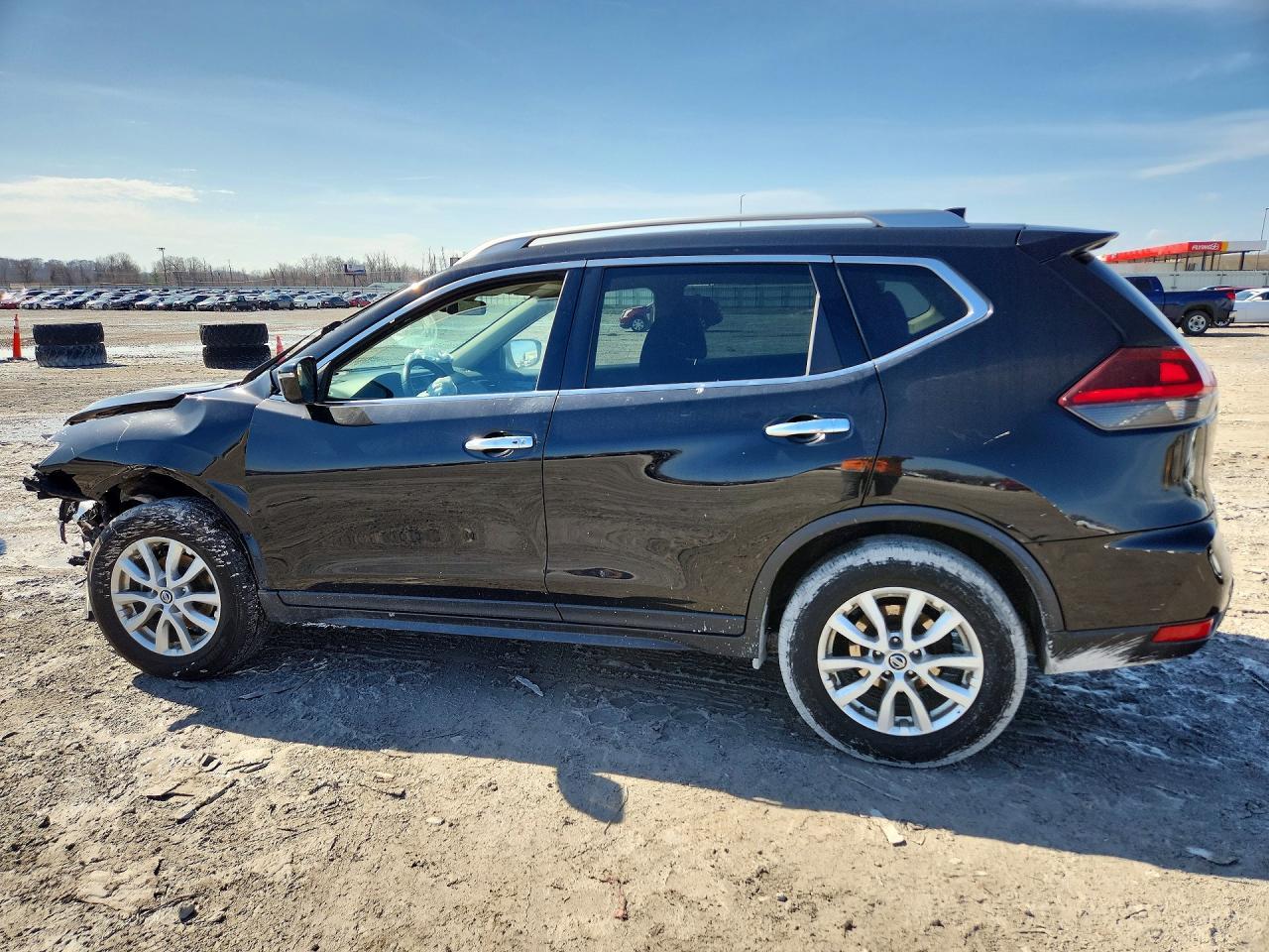 2019 Nissan Rogue Sv - zdjęcie 2