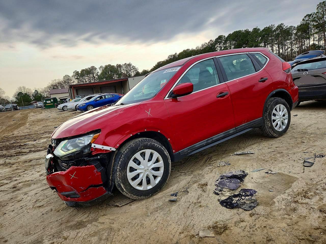 2017 Nissan Rogue S - zdjęcie główne