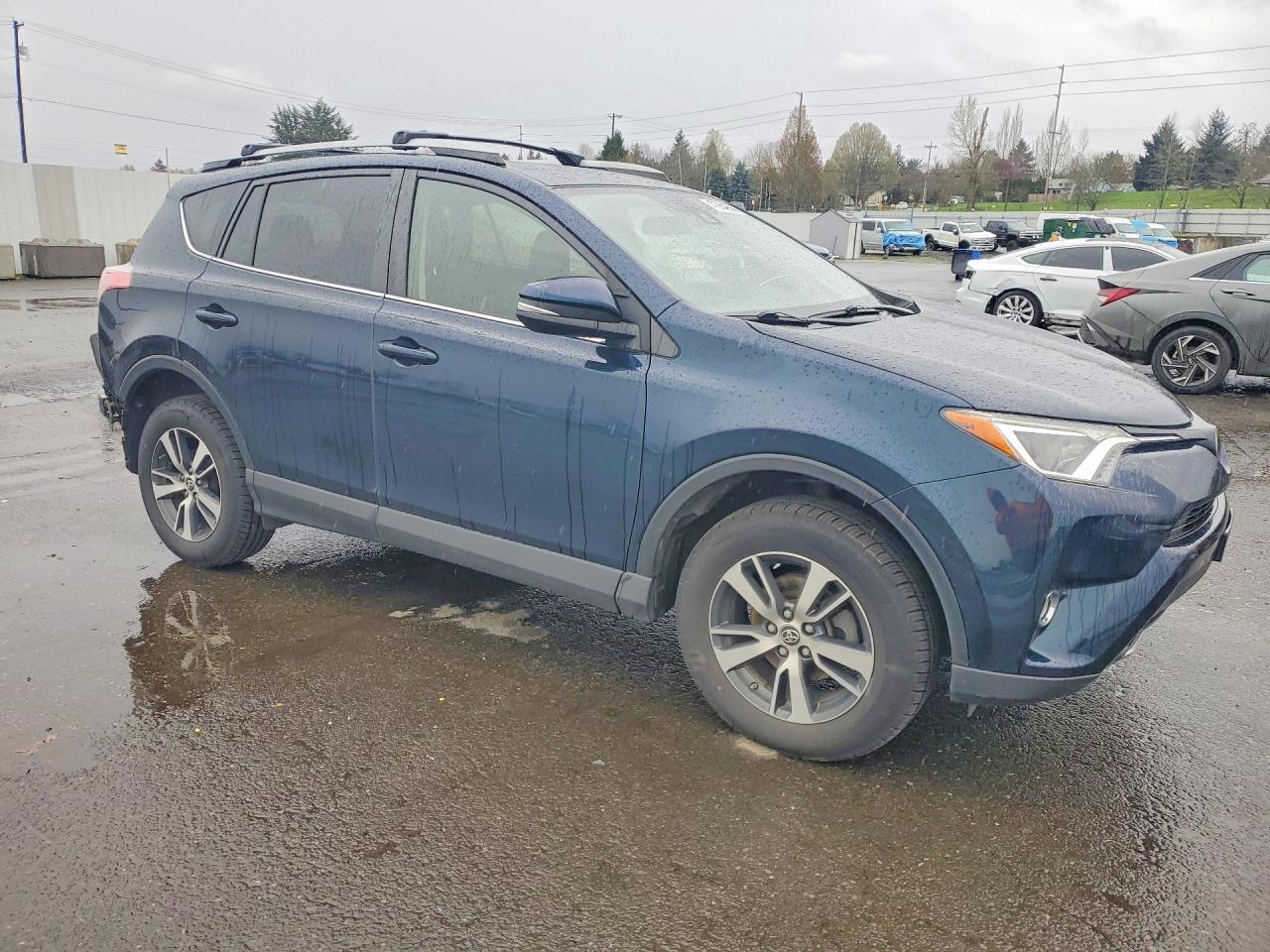 2018 Toyota Rav4 Xle - zdjęcie 4