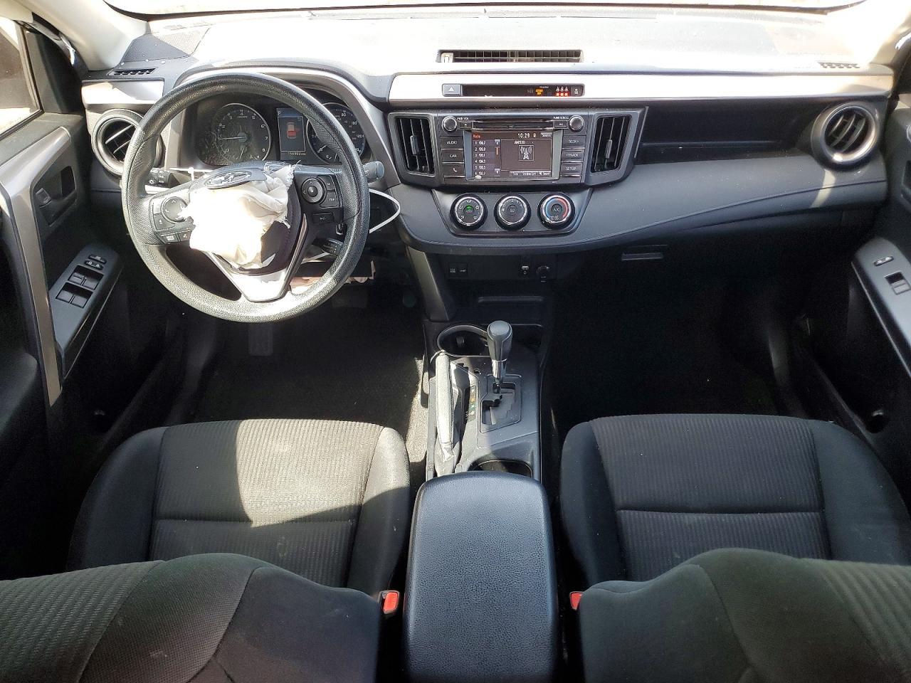 2017 Toyota Rav4 Le - zdjęcie 8