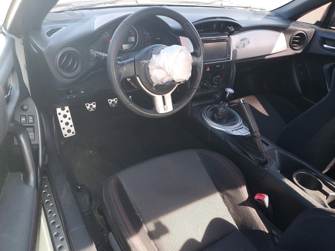2013 Subaru Brz 2.0 Premium - zdjęcie 8