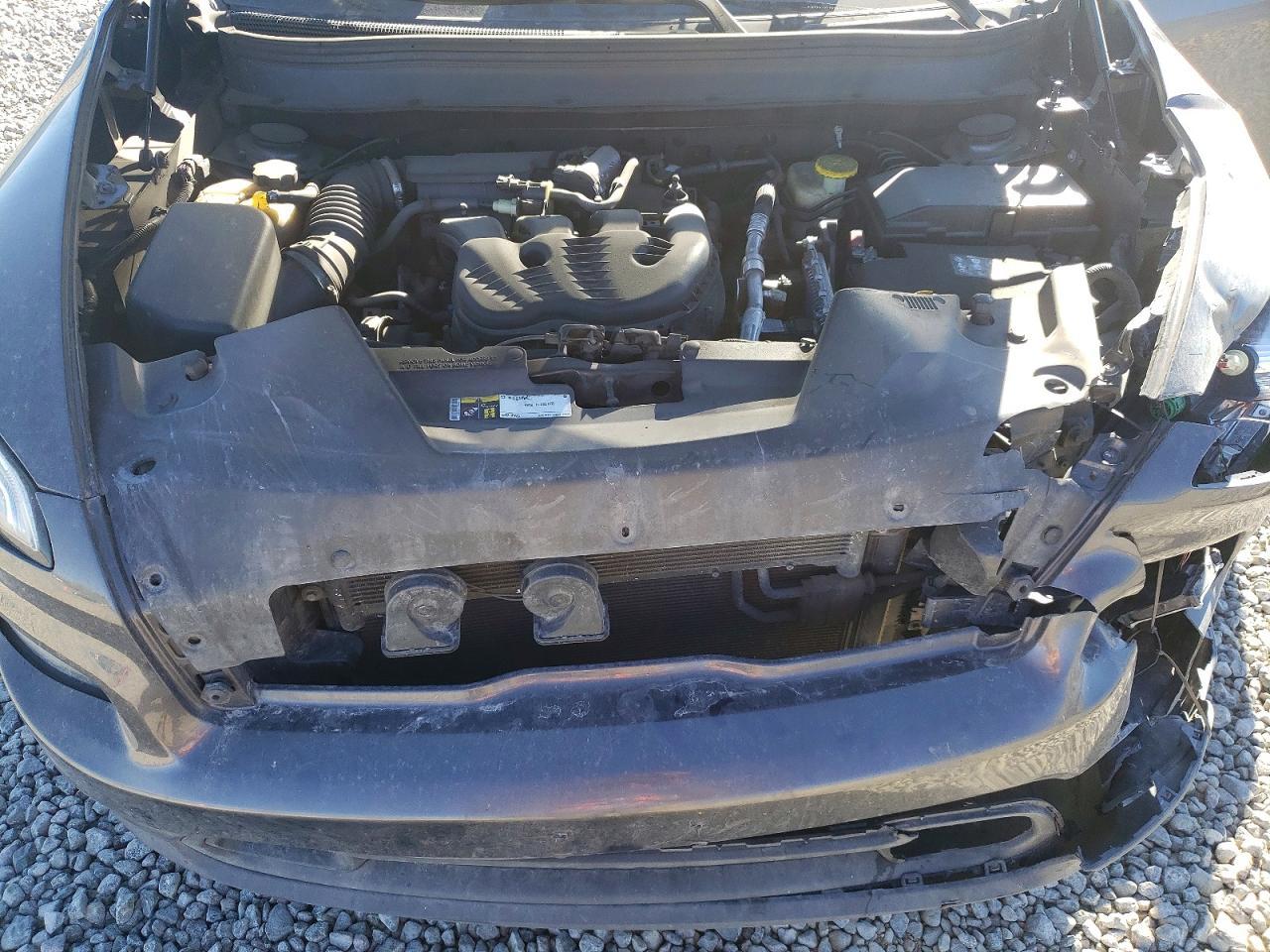 2016 Jeep Cherokee Latitude - zdjęcie 12