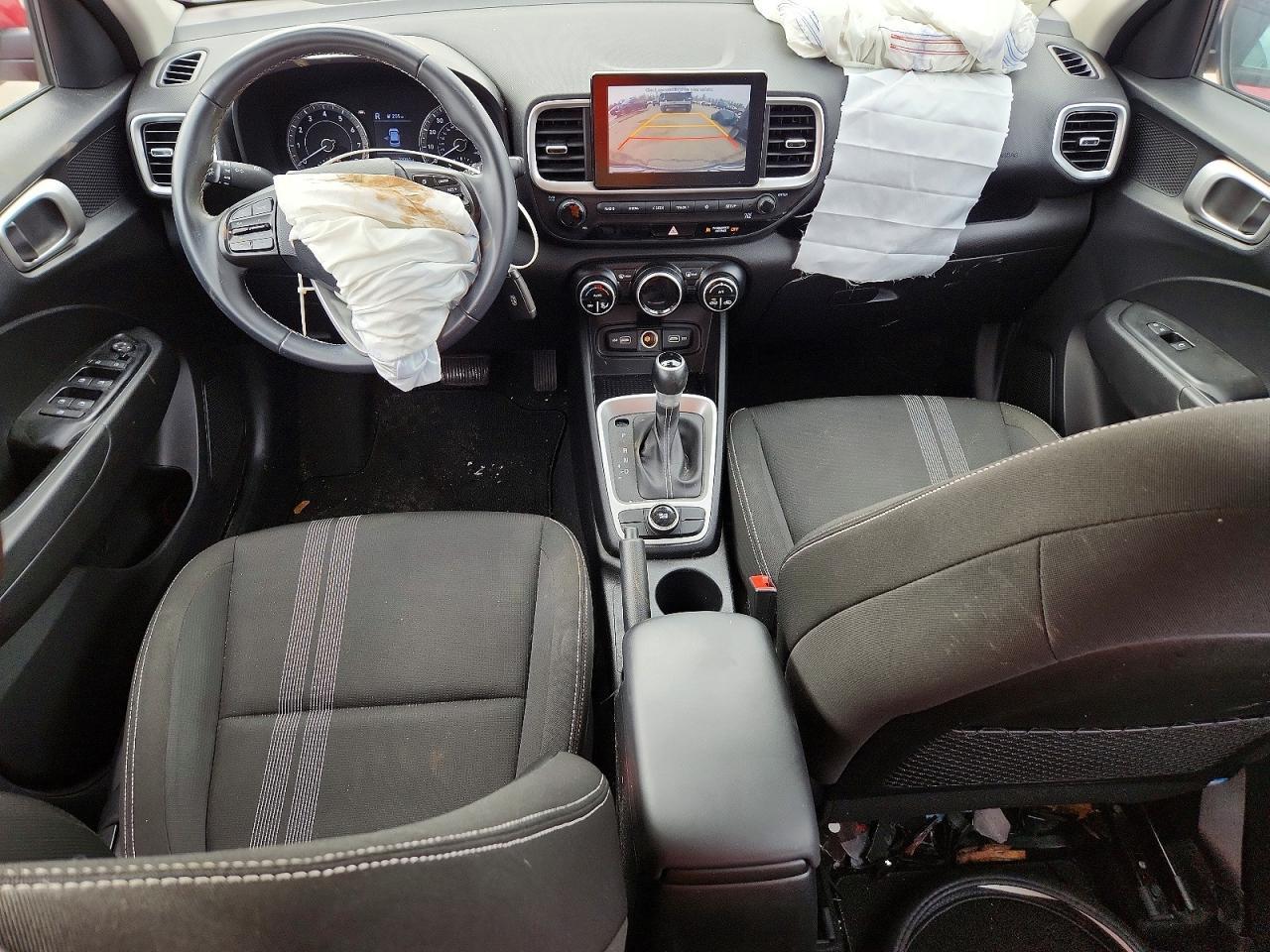 2022 Hyundai Venue Sel - zdjęcie 8