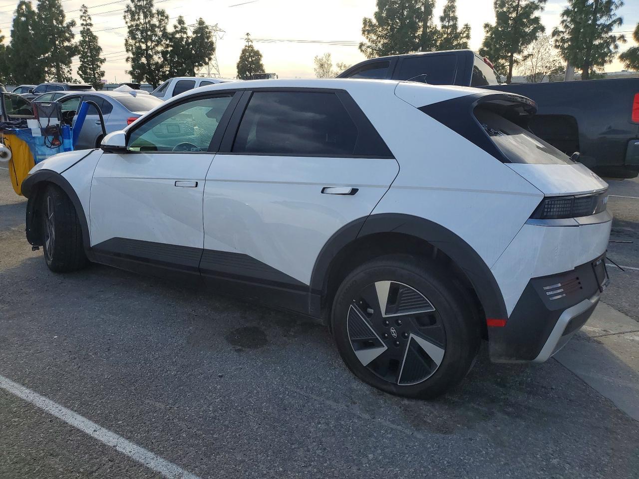 2025 Hyundai Ioniq 5 Se - zdjęcie 2