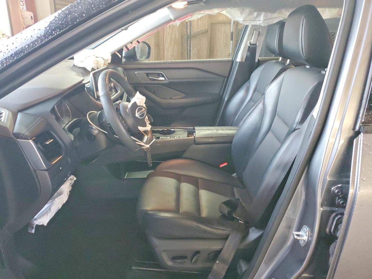 2021 Nissan Rogue Sv - zdjęcie 7