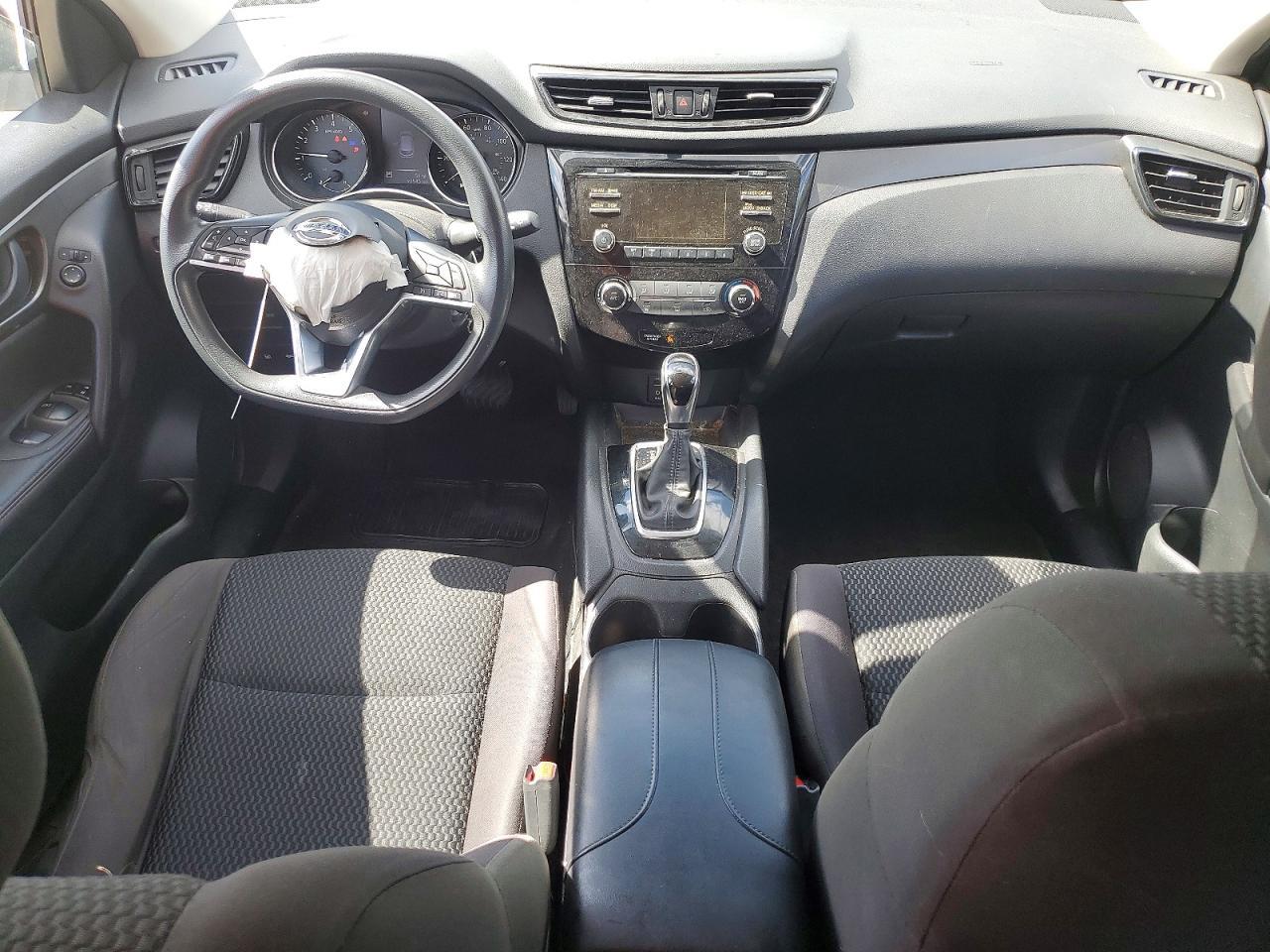 2017 Nissan Rogue Sport S - zdjęcie 8