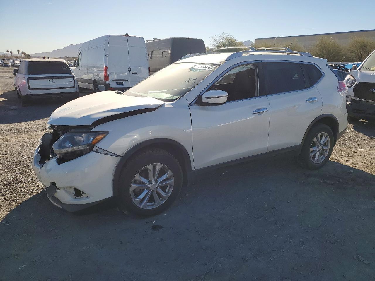 2016 Nissan Rogue Sv - zdjęcie główne