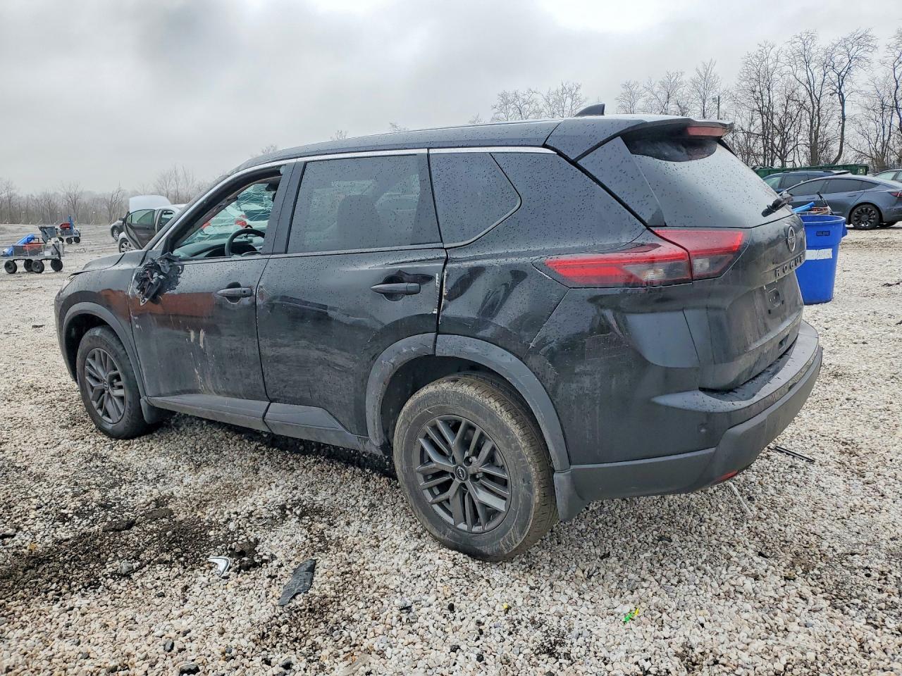 2025 Nissan Rogue S - zdjęcie 2