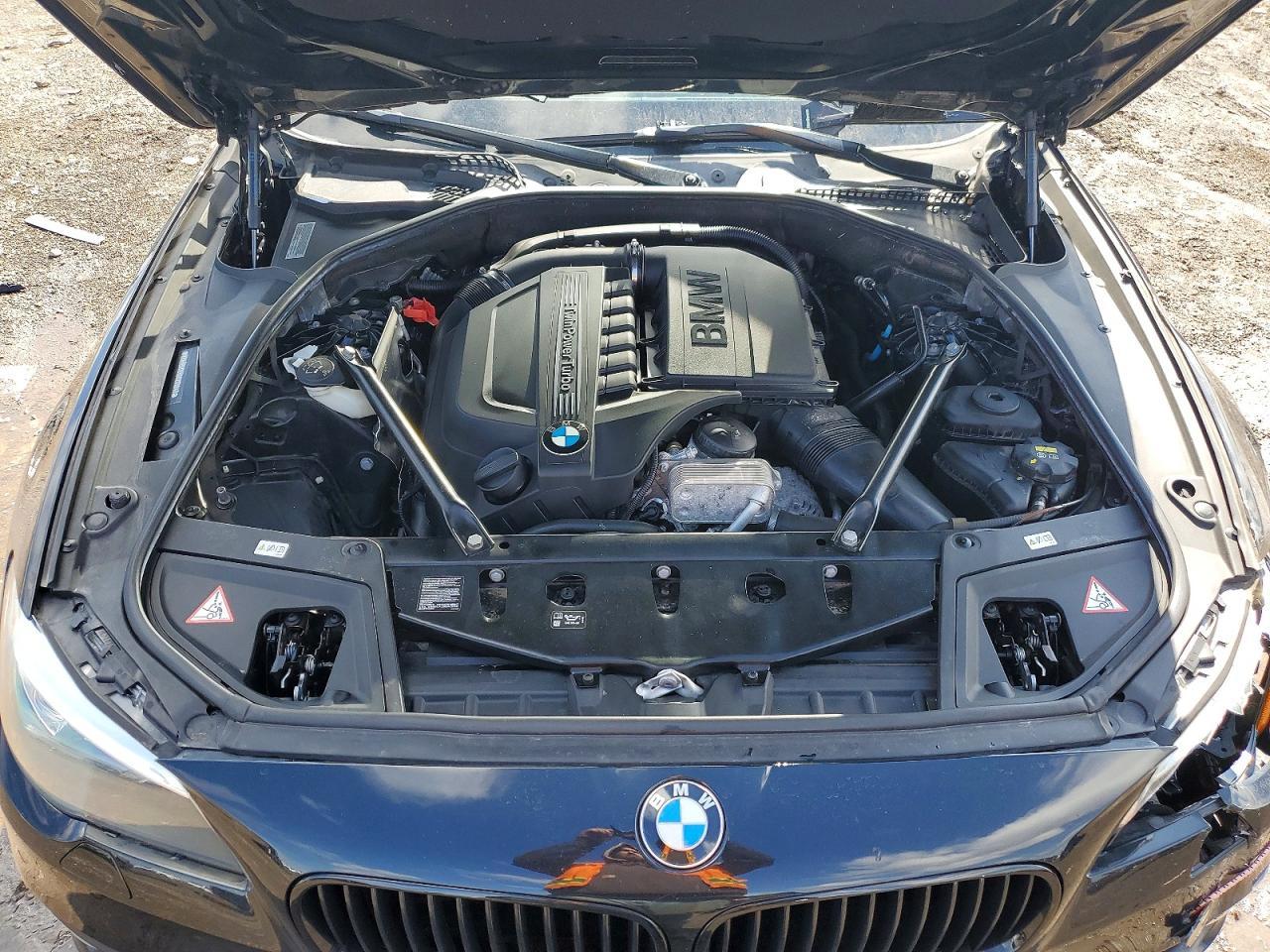 2016 BMW 535 Xi - zdjęcie 11