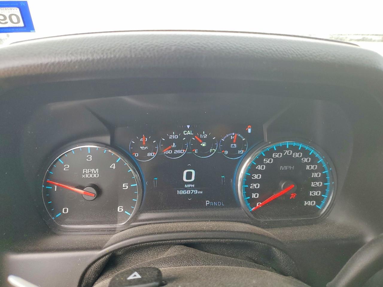 2018 Chevrolet Tahoe C1500 Premier - zdjęcie 9