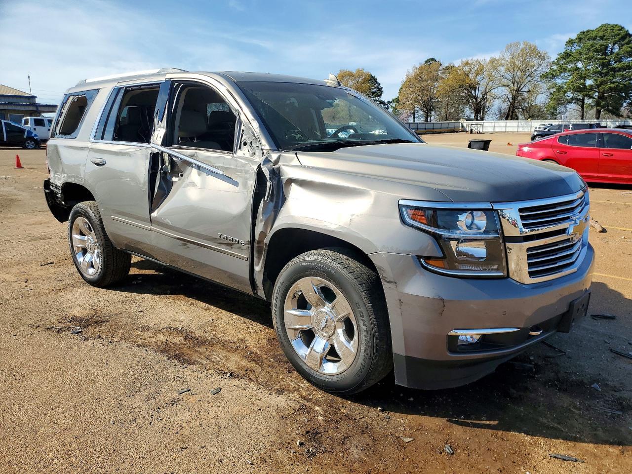 2017 Chevrolet Tahoe C1500 Premier - zdjęcie 4