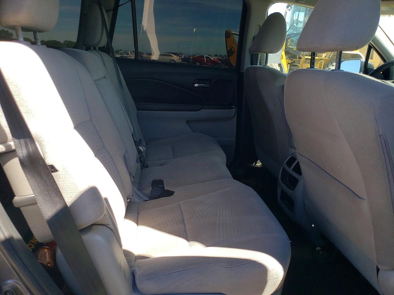 2016 Honda Pilot Lx - zdjęcie 11