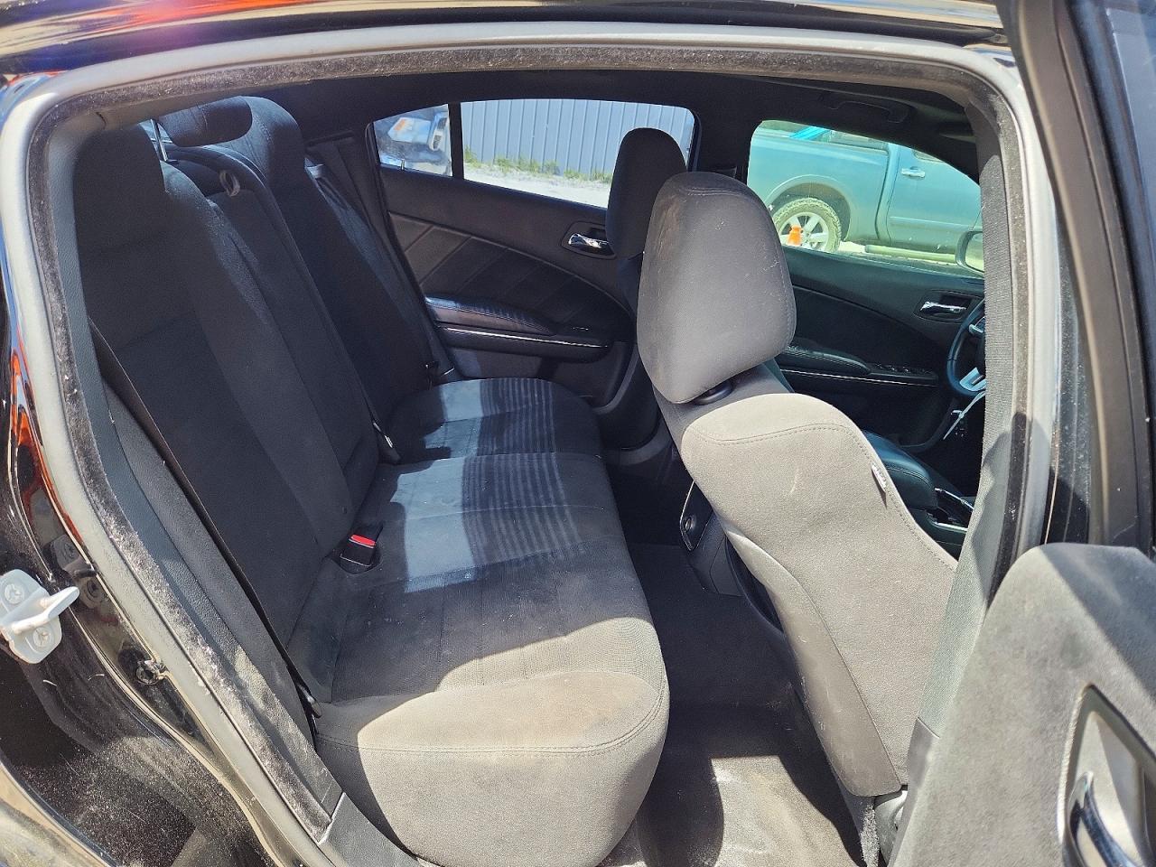 2014 Dodge Charger R - zdjęcie 10