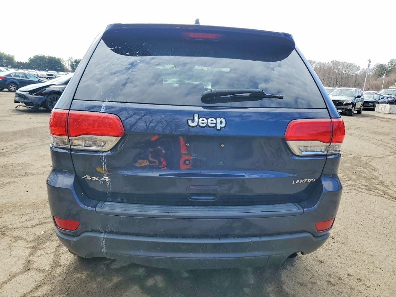 2015 Jeep Grand Cherokee Laredo - zdjęcie 6