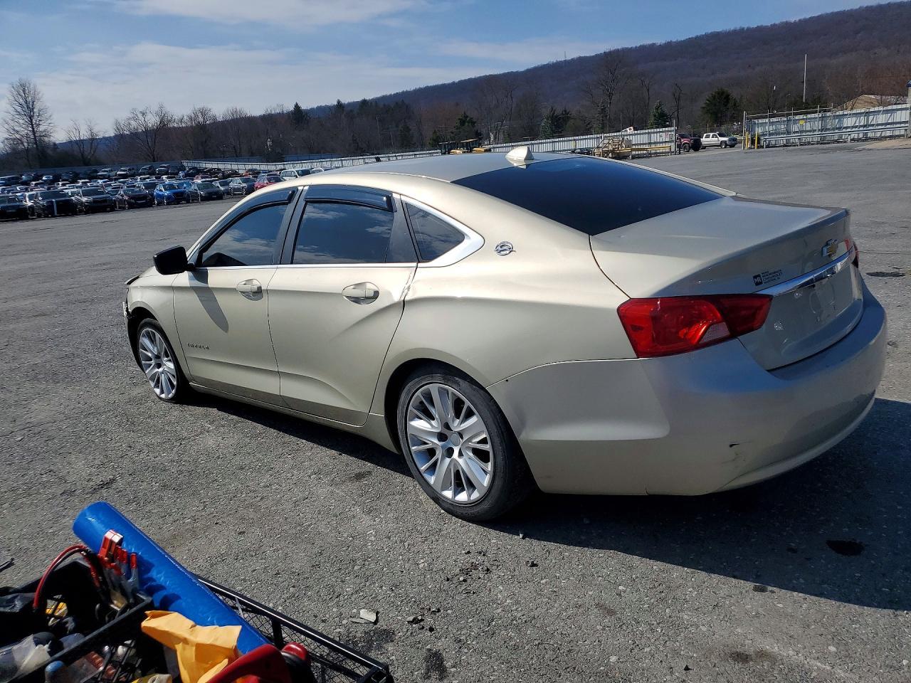 2014 Chevrolet Impala Ls - zdjęcie 2