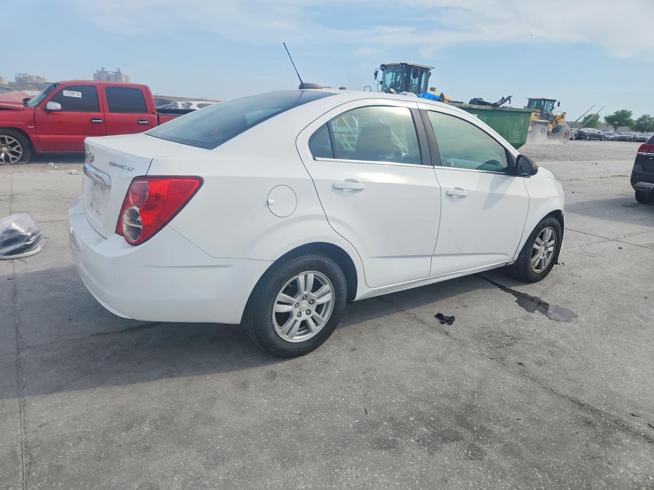 2015 Chevrolet Sonic Lt - zdjęcie 3