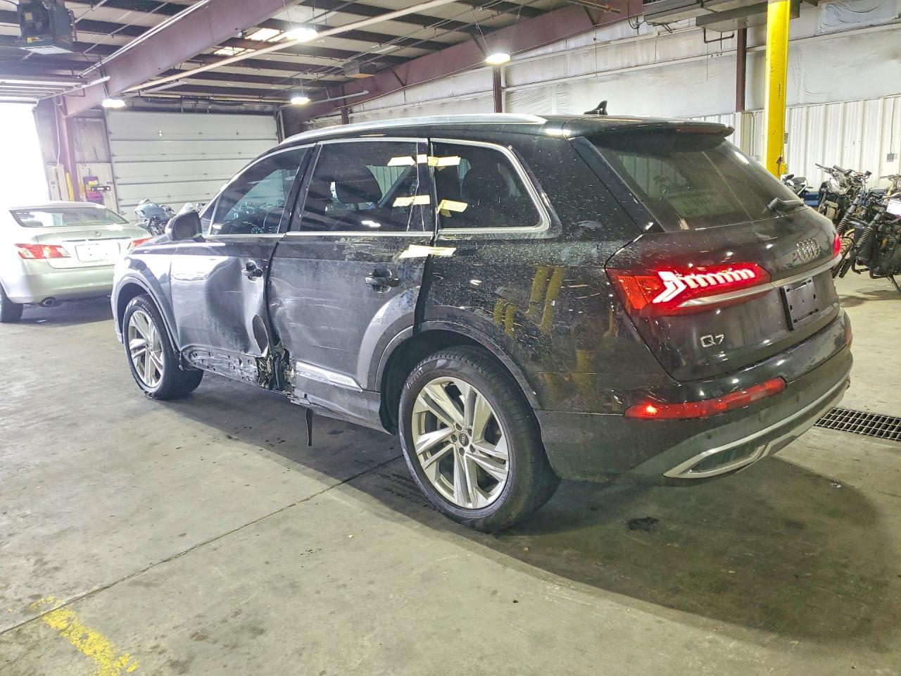 2021 Audi Q7 Premium - zdjęcie 2