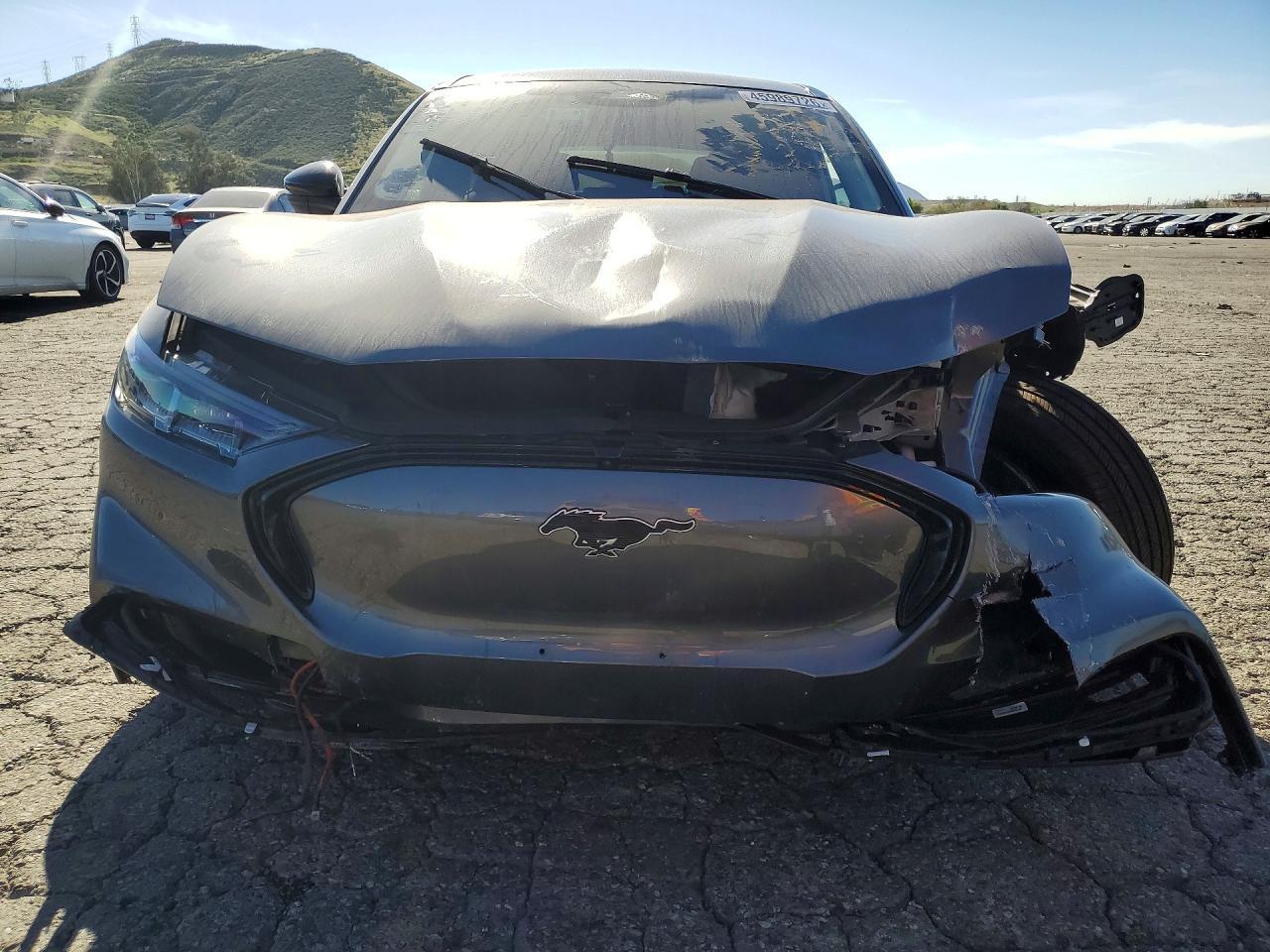 2023 Ford Mustang Mach-E Premium - zdjęcie 5