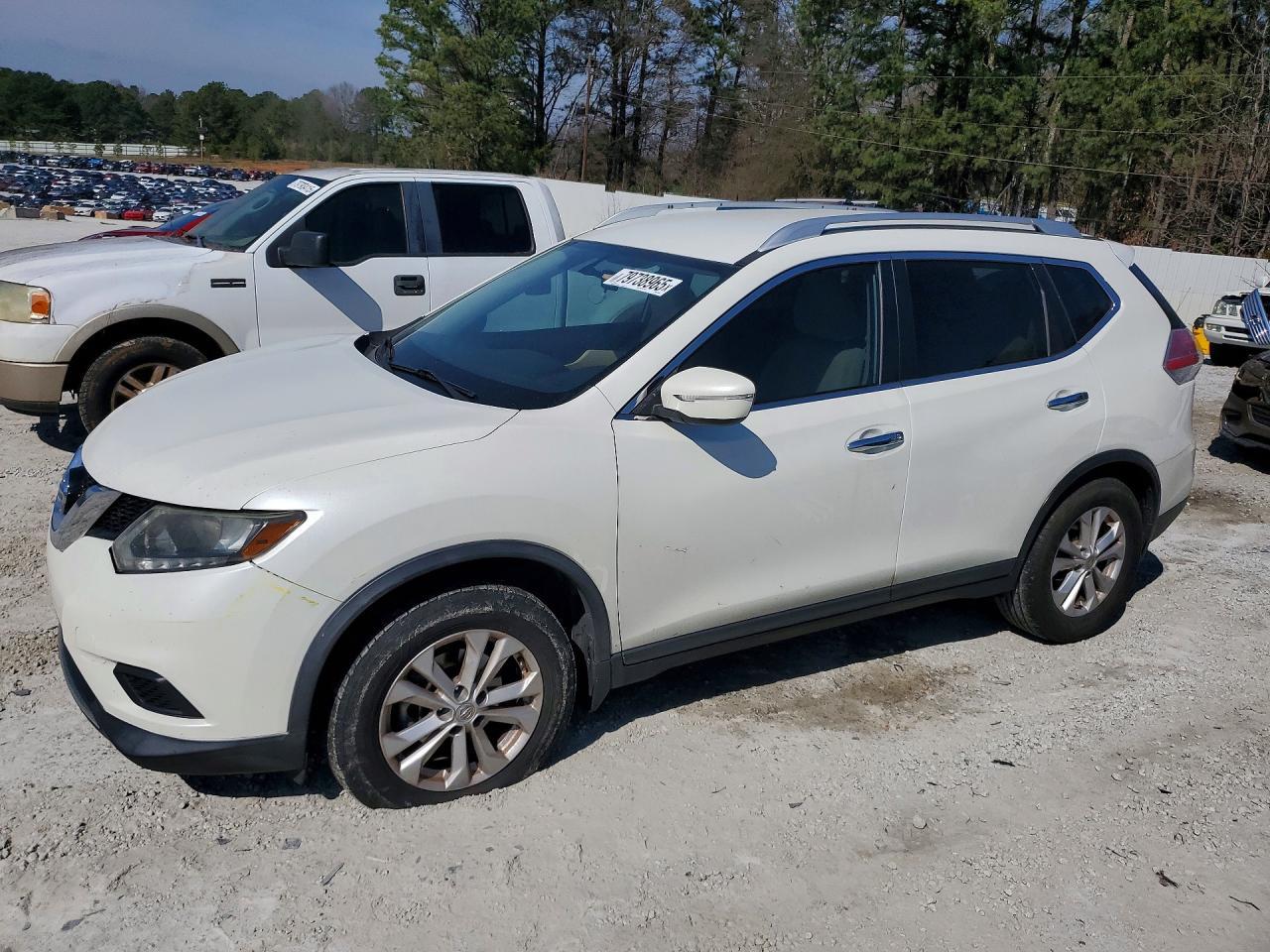 2015 Nissan Rogue Sv - zdjęcie główne