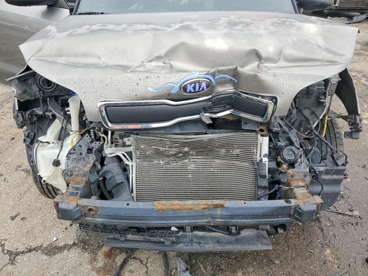 2014 Kia Soul Base - zdjęcie 11