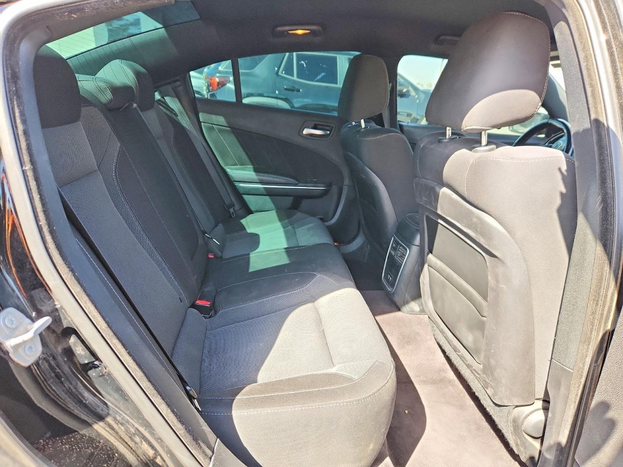 2017 Dodge Charger Sxt - zdjęcie 10